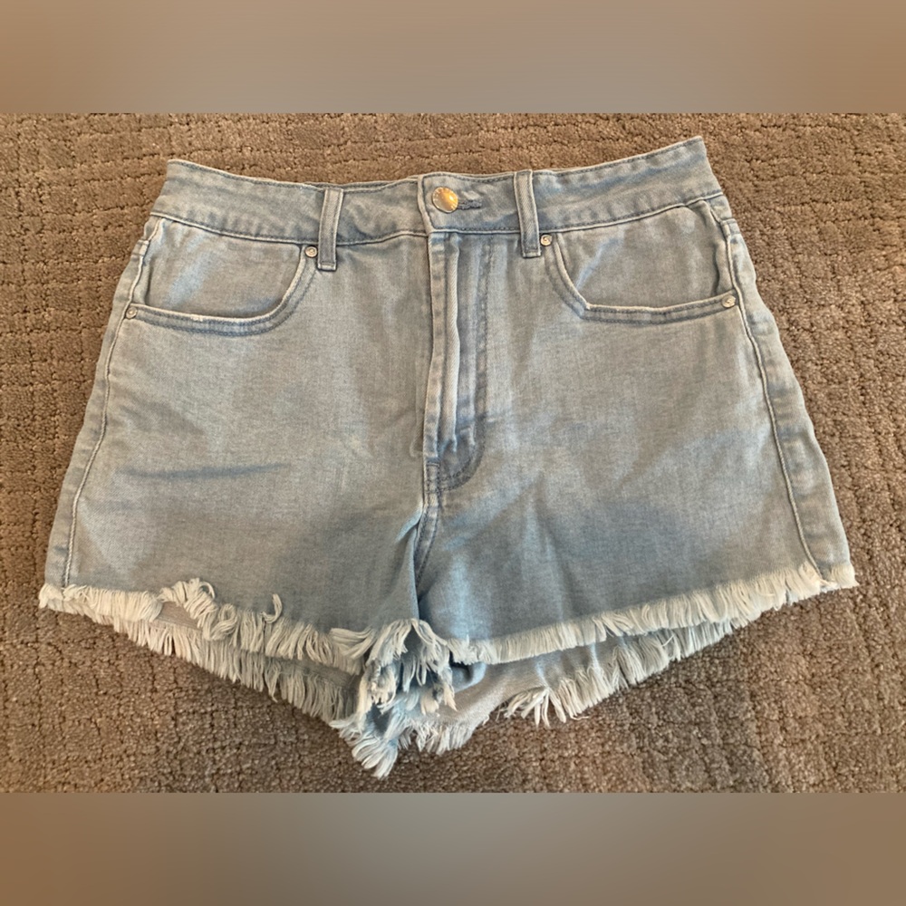 Light Blue Denim Frayed Hem Women's Jean Shorts
